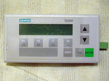Siemens Simatic 6ES7 272-0AA20-0YA0 HMI.